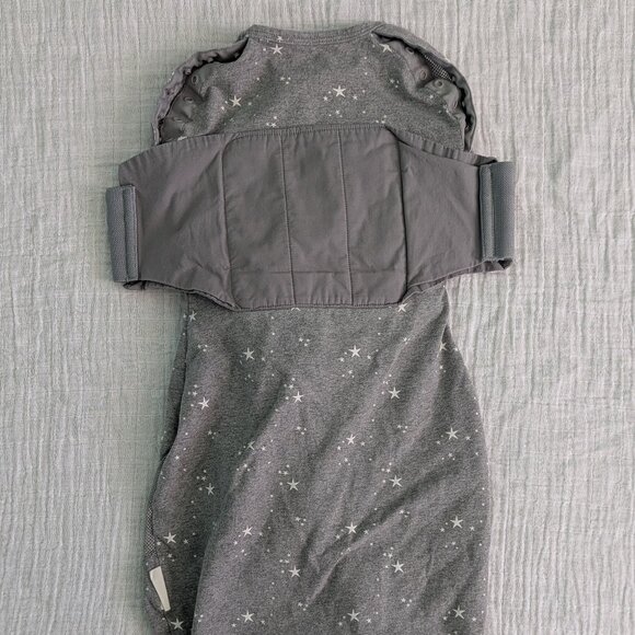 Happiest Baby SNOO Sleep Sack - Charcoal Stars - Picture 3 of 3